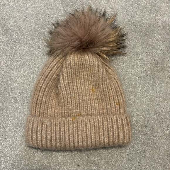 C’est Moi real fur Pom hat. - Picture 2 of 3